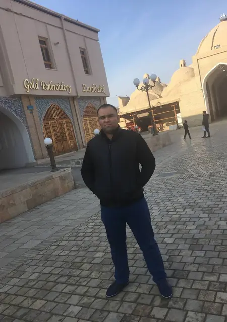 Jahongir из Тель-авива, мне 33, познакомлюсь без обязательств