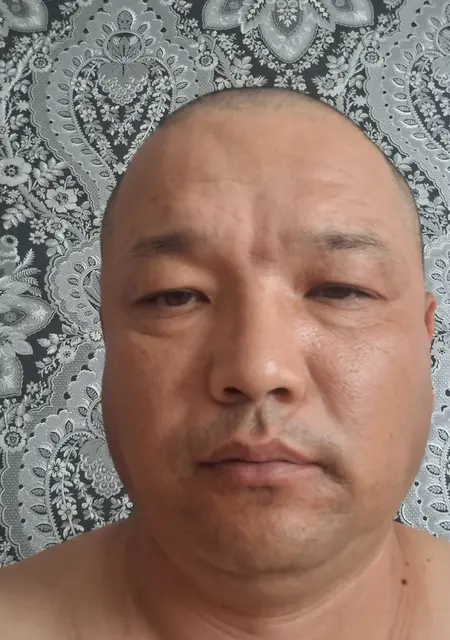 Я Асылан, 42, знакомлюсь на одну ночь в Астане