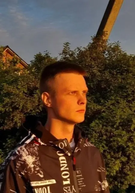 Влад из Борисова, мне 27, познакомлюсь для вирта