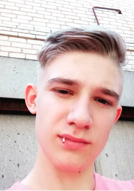 Я Дима, 22, знакомлюсь без обязательств в Дружковке