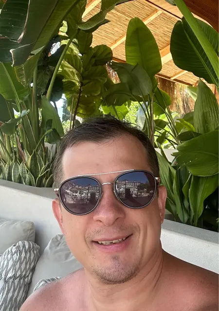 Александр из Жезказгана, мне 40, познакомлюсь для приятного времяпровождения