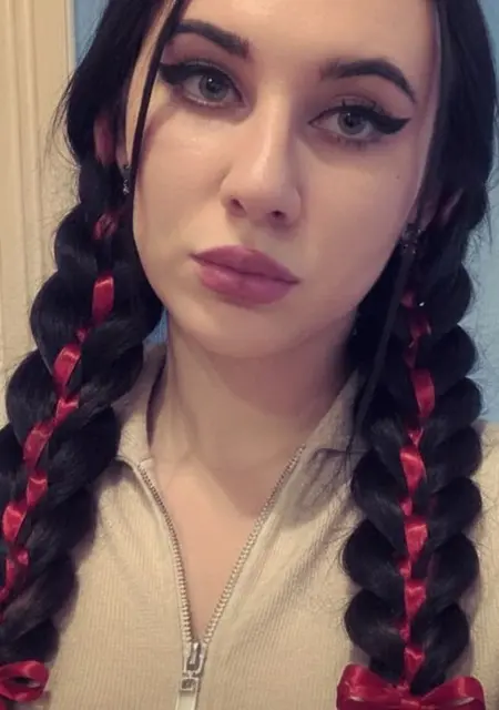 Я Адриана, 19, знакомлюсь для вирта в Минске