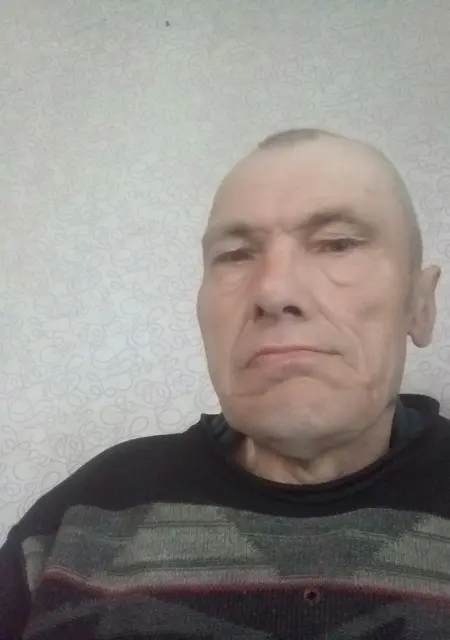 Александр из Гомеля, ищу на сайте постоянные отношения