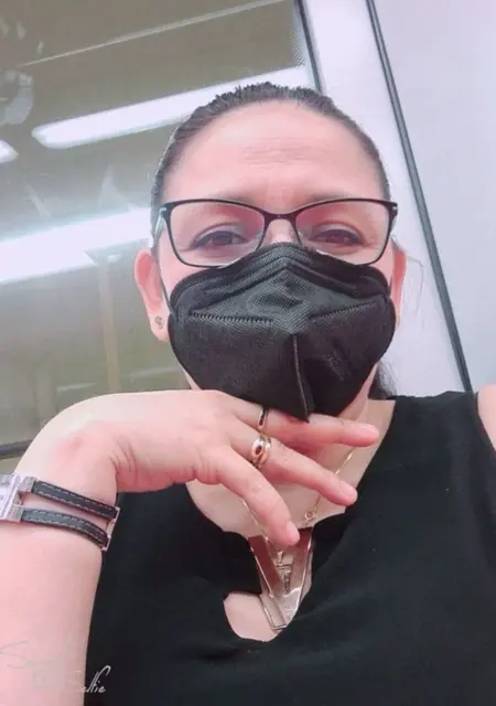 Rosa из Мадрида, мне 42, познакомлюсь для дружбы