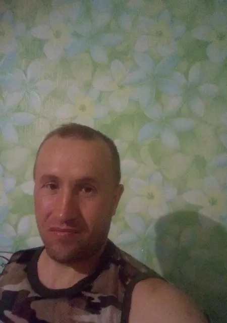 Вова з Києва, шукаю на сайті постійні стосунки