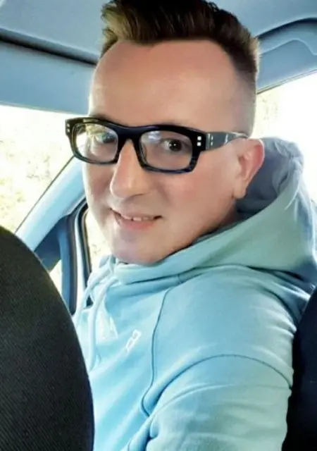 Я Krzys, 45, знакомлюсь в Лондоне