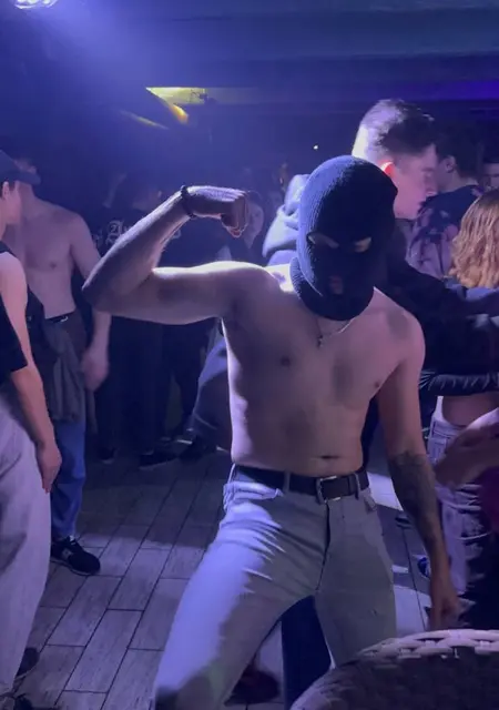 Я Роман, 25 років, знайомлюсь для спілкування у Васильків