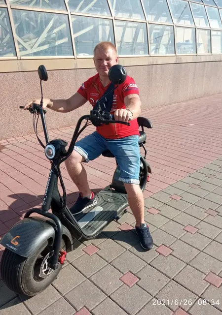 Роман из Столина, мне 41, познакомлюсь на одну ночь