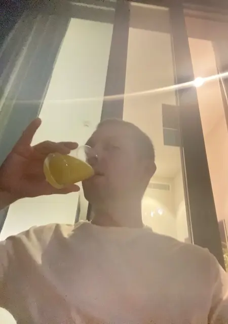 Я Максим, 38, знакомлюсь на одну ночь в Абу-даби