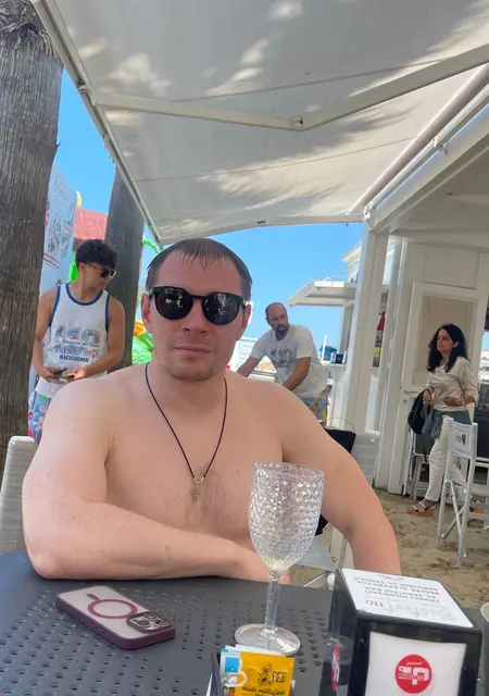 Я Igor, 50, знакомлюсь без обязательств в Риме