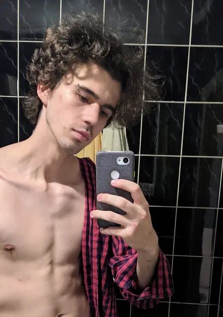 Андрей з Івано-Франківська, шукаю на сайті знайомства на одну ніч