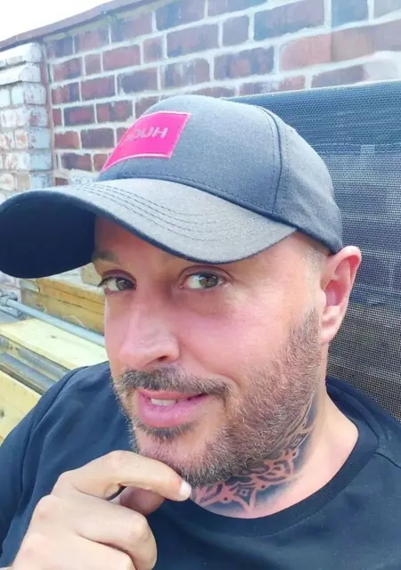 Rob из Лондона, мне 41, познакомлюсь