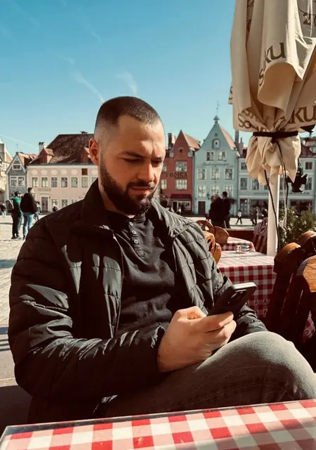 Владимир из Таллина, мне 26, познакомлюсь для общения