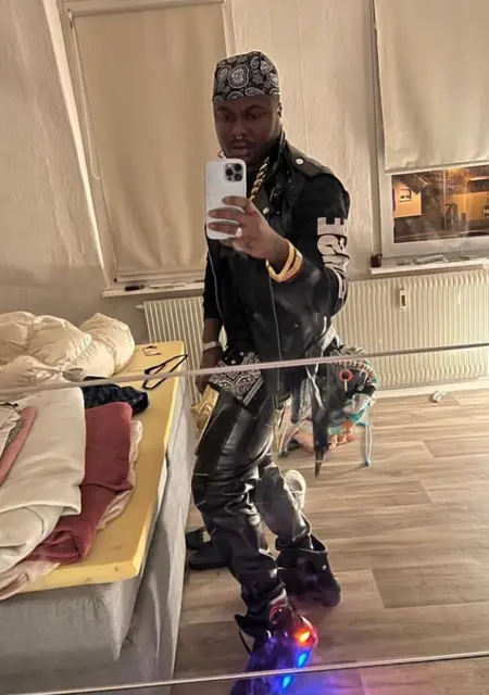 Я Ringoff, 32, знакомлюсь на одну ночь в Брауншвейге