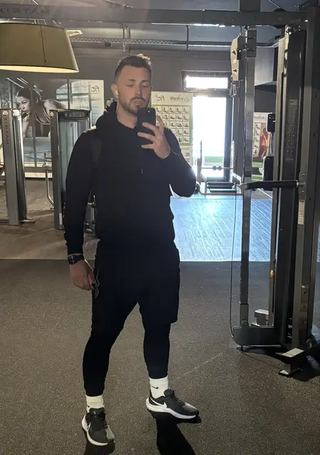 Oleksandr из Варшавы, мне 26, познакомлюсь для вирта