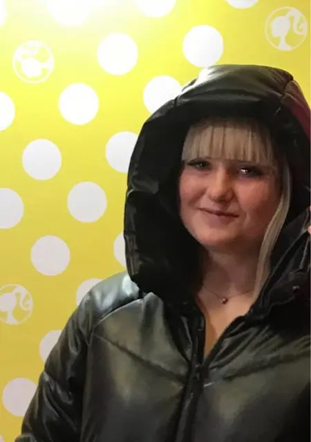 Я Уляна, 20 років з Львів, шукаю знайомство для приємне проведення часу