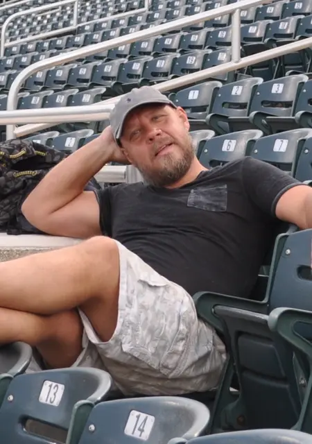 Я Dmitriy, 47, знакомлюсь без обязательств в Бангкоке