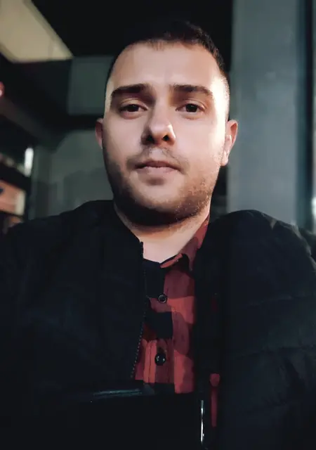 Я Bogdan, 28 років, знайомлюсь на одну ніч у Чернігові