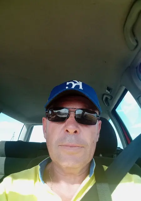 Я Эдик, 58, знакомлюсь на одну ночь в Бресте