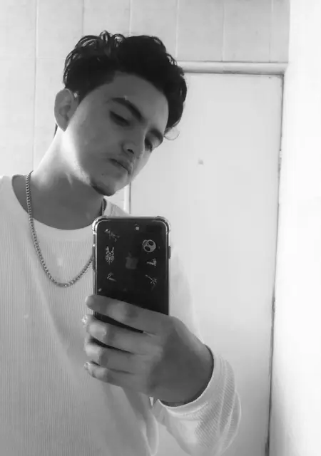 Jahve из Мехико, мне 25, познакомлюсь для дружбы