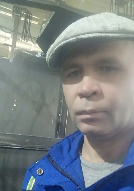 Я Андрей, 43, из Алматы, ищу знакомство для приятного времяпровождения