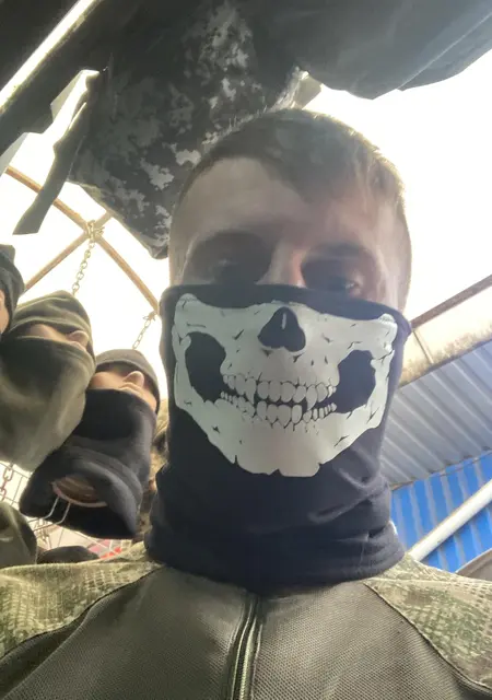 Eduard из Кривого Рога, мне 24, познакомлюсь на одну ночь