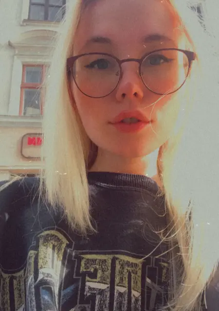 Даша з Львів, шукаю на сайті знайомства на одну ніч