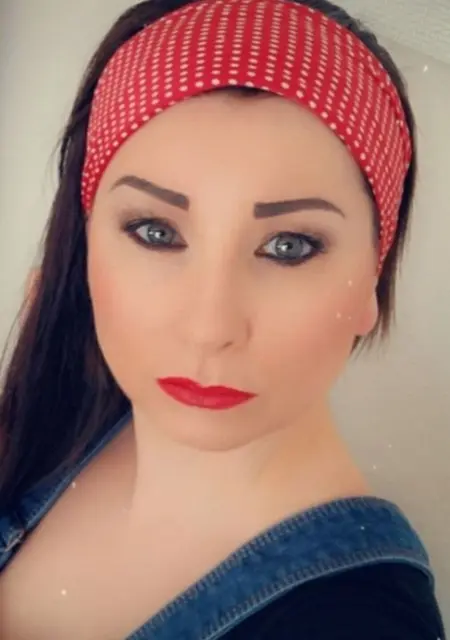 Я Sabrina, 41, из Парижа, ищу знакомство