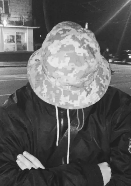 Я Максим, 18, из Житомира, ищу знакомство для постоянных отношений