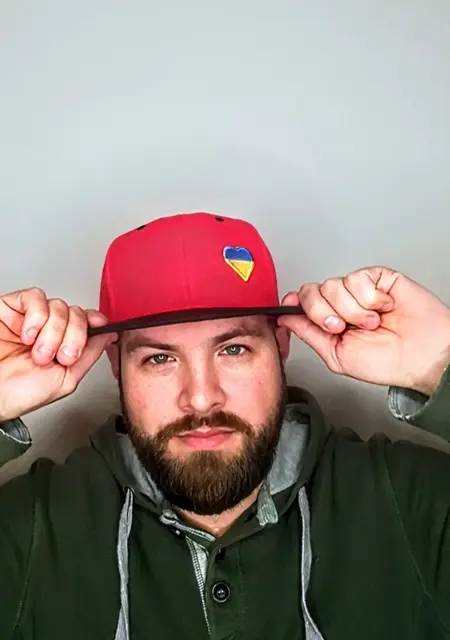 Максим из Запорожья, ищу на сайте знакомства без обязательств