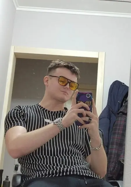 Я Endg, 22, знакомлюсь без обязательств в Бобруйске