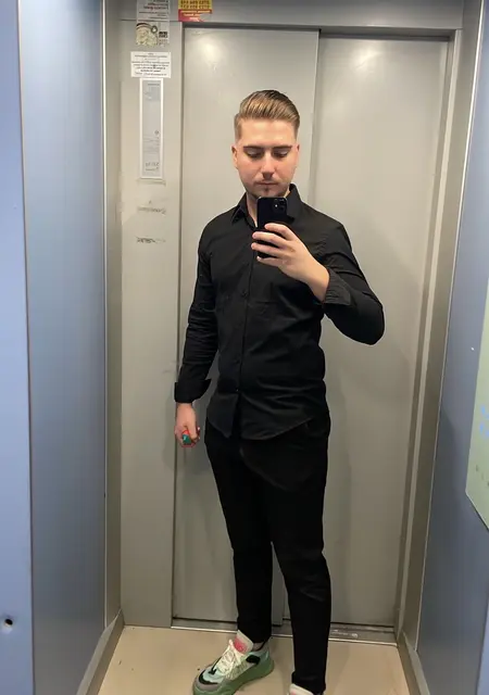 Ioan Alexandru из Тимишоары, мне 23, познакомлюсь для вирта