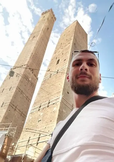 Я Mmmm, 29, из Рима, ищу знакомство