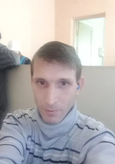 Я Александр, 47, знакомлюсь на одну ночь в Уральске