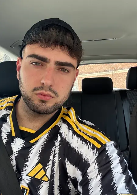 Alejandro de Villarreal, busco en el sitio relación sin ataduras