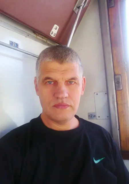 Я Omejian, 62 років, знайомлюсь для постійних стосунків у Києві