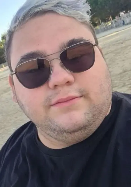 Я Arkaitz Gentza, 20, из Мадрида, ищу знакомство