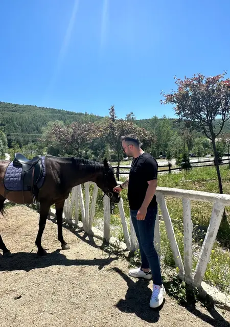 Mami из Анкары, мне 30, познакомлюсь без обязательств