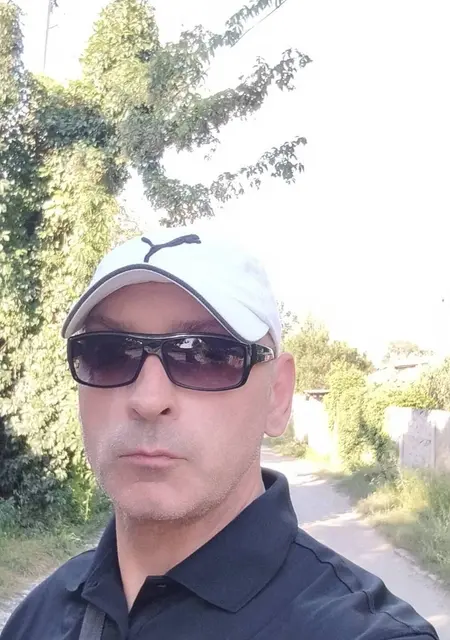 Я Игорь, 55, знакомлюсь без обязательств в Донецке