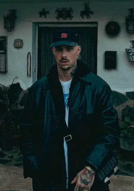 Fernando de Zaragoza, busco en el sitio conversación virtual