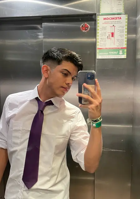 Я Lucas, 19, знакомлюсь для общения в Посадас