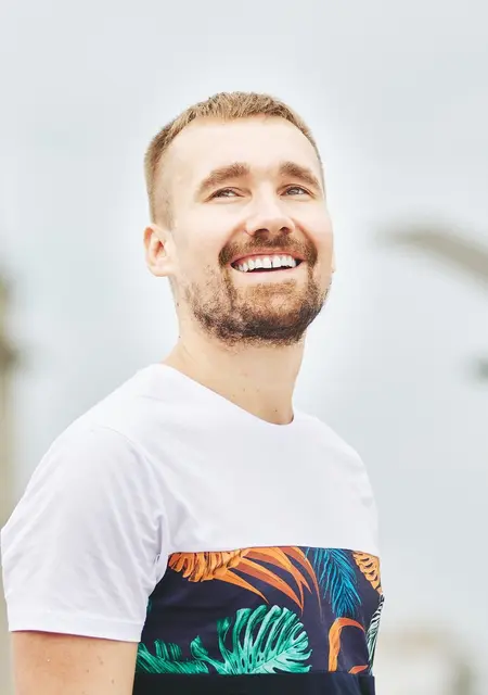 Вадим з Хмельницького, мені 25 років, познайомлюсь для спілкування