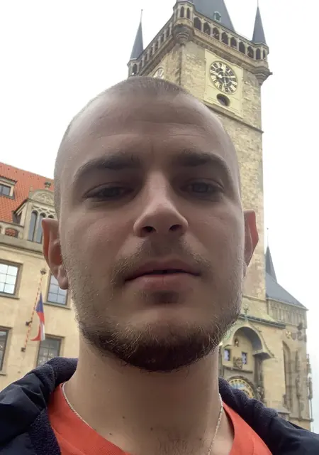 Макс из Хмельницкого, ищу на сайте общение