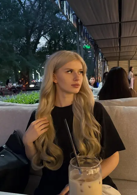 Я Мила, 19, знакомлюсь для общения в Алматы