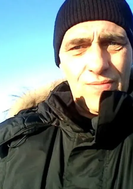 Александр из Минска, ищу на сайте знакомства на одну ночь