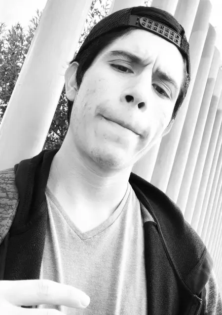 Mr Jonhy Cage из Сан-луис-потоси, мне 26, познакомлюсь для дружбы