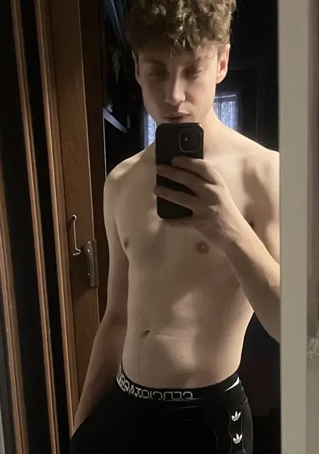 Я Federico, 26, знакомлюсь без обязательств в Турине