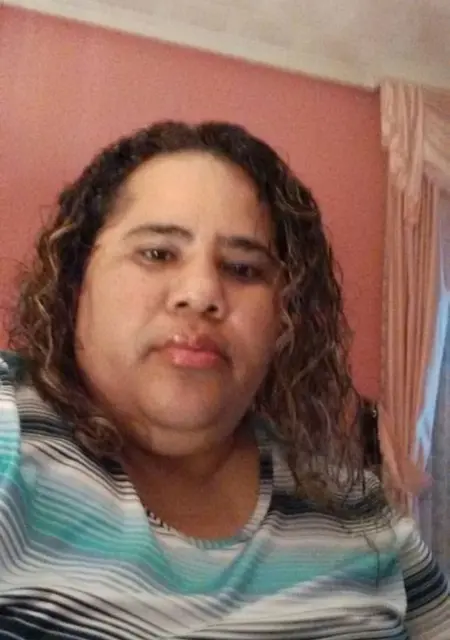 Soy Telma Patricia, 42 años, conociéndome en Madrid