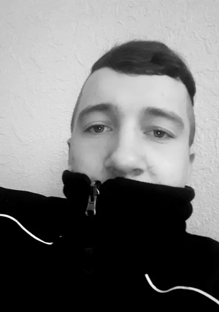 Саня Лифар из Полтавы, ищу на сайте знакомства на одну ночь