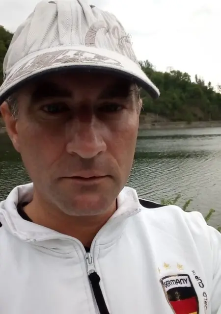 Naidin из Бухареста, мне 42, познакомлюсь